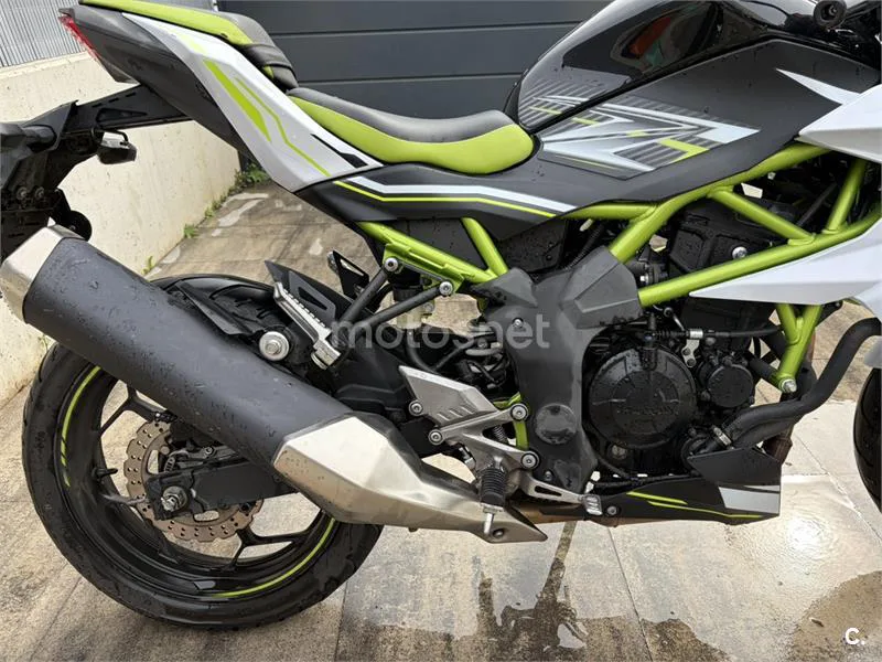 Kawasaki Z 125 – Vista 3