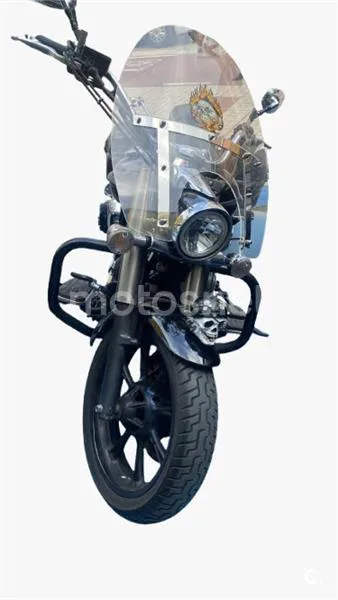 Yamaha XVS 950 A Midnight Star – Vista 4