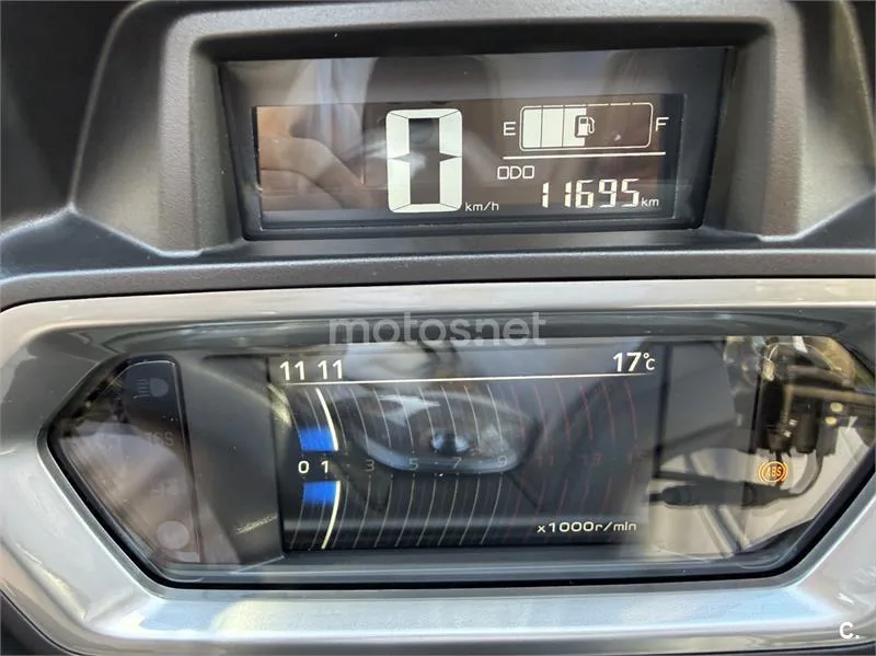 Yamaha XMAX 125 – Vista 4