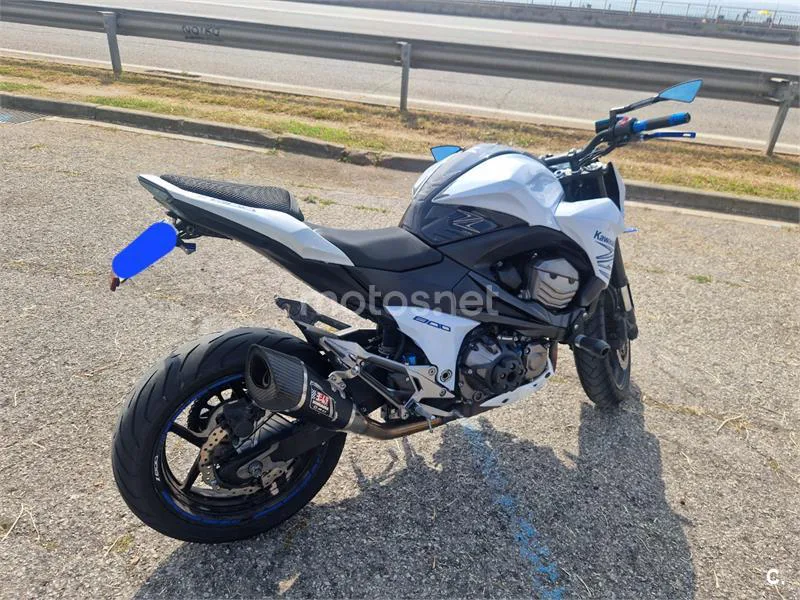 Kawasaki Z 800e – Vista 5