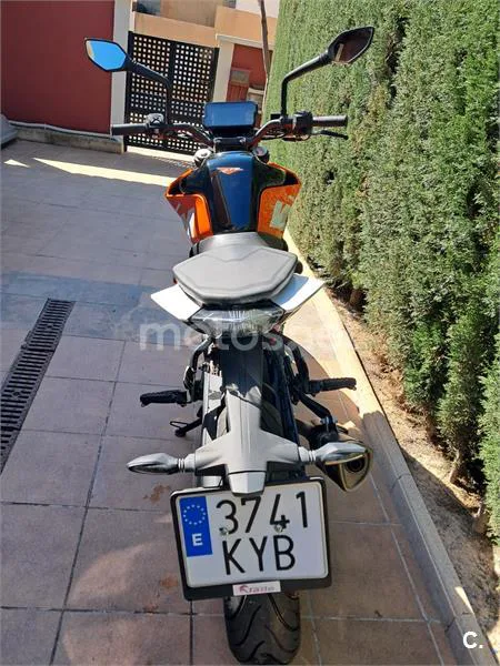 KTM 125 – Vista 4