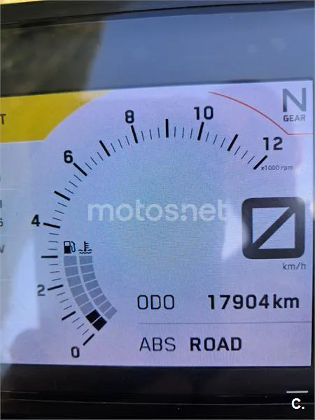 KTM 125 – Vista 5