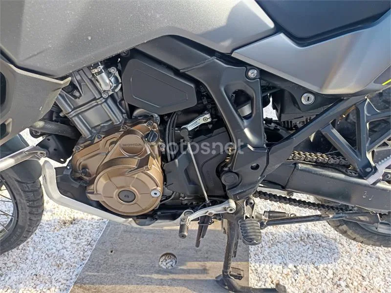 Honda CRF1100L Africa Twin – Vista 8