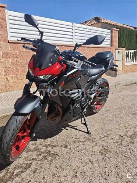 Kawasaki Z 500 – Vista 2