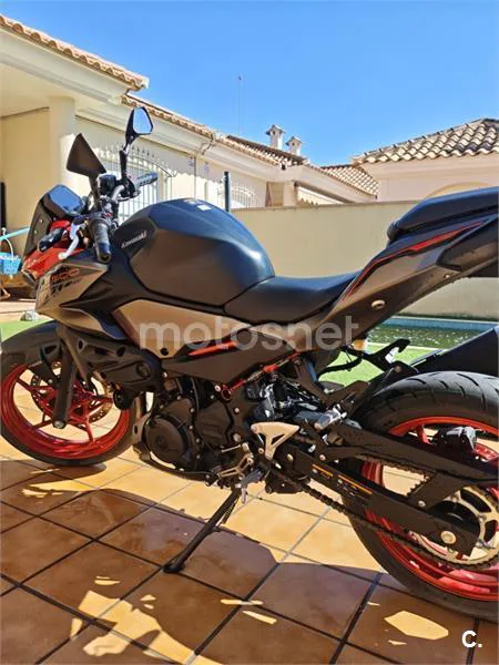 Kawasaki Z 500 – Vista 4