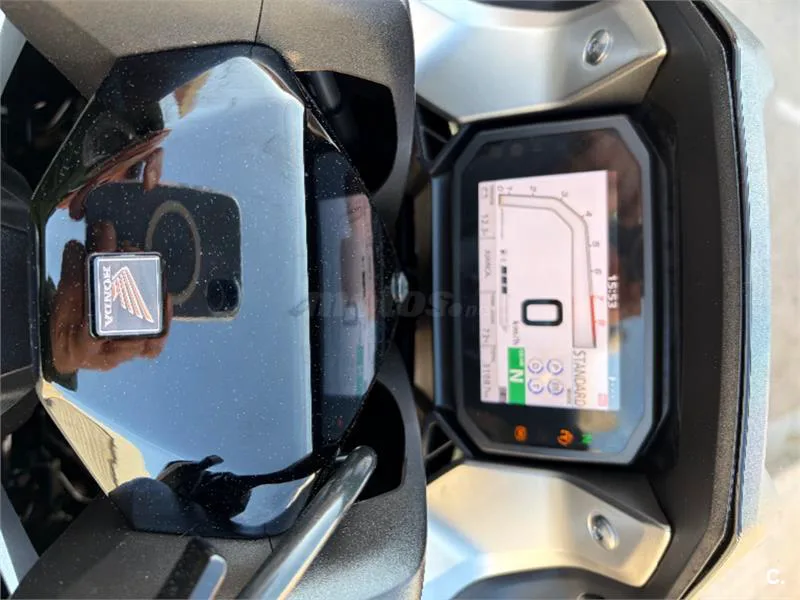 Honda Forza 750 – Vista 4