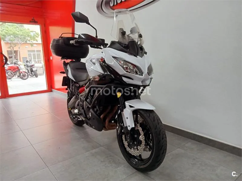 Kawasaki Versys – Vista 9