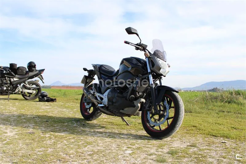 Honda NC 700 S – Vista 4