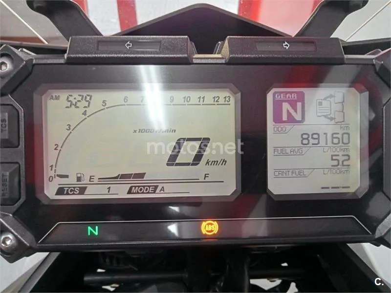 Yamaha MT-09 – Vista 12