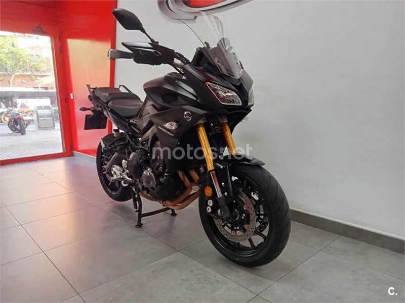 Yamaha MT-09 – Vista 10