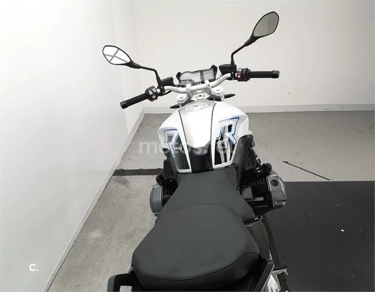 BMW R 1200 R – Vista 7