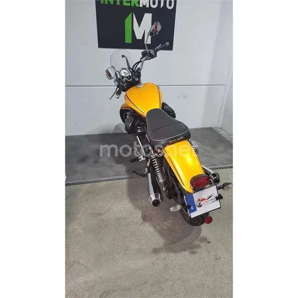 Moto Guzzi V9 – Vista 6