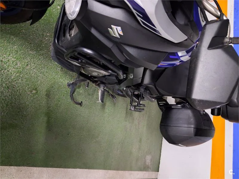 Suzuki V-Strom 650 XT – Vista 8