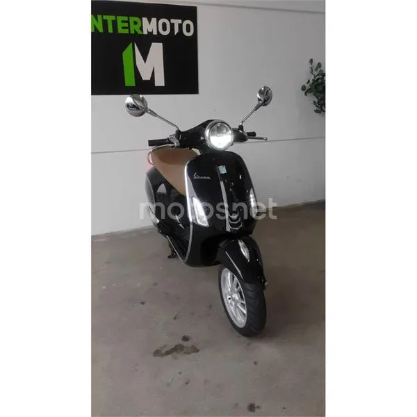 Vespa Primavera – Vista 7