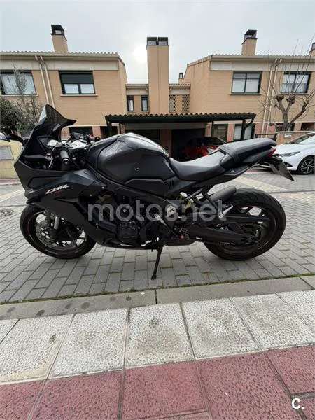 Honda CBR 650 R – Vista 2