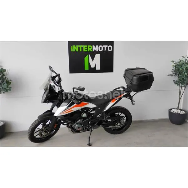 KTM 390 – Vista 3