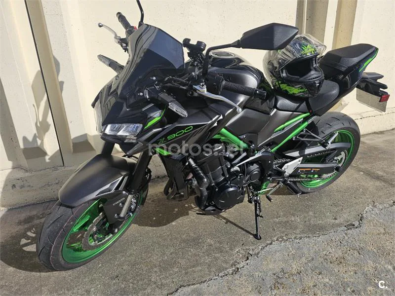 Kawasaki Z 900 – Vista 2