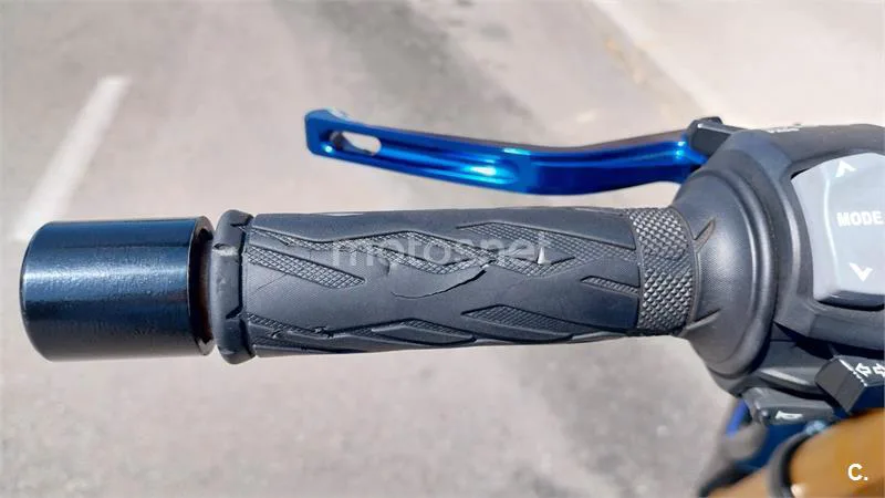 Suzuki GSX-S750 – Vista 15