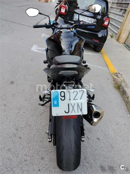 Suzuki GSX-S750 – Vista 8