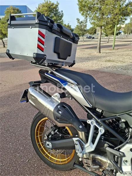 Voge 900DSX – Vista 11