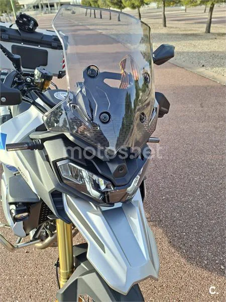 Voge 900DSX – Vista 13