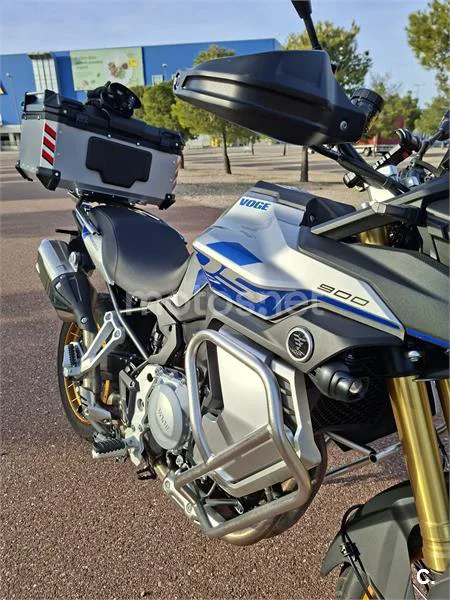 Voge 900DSX – Vista 14
