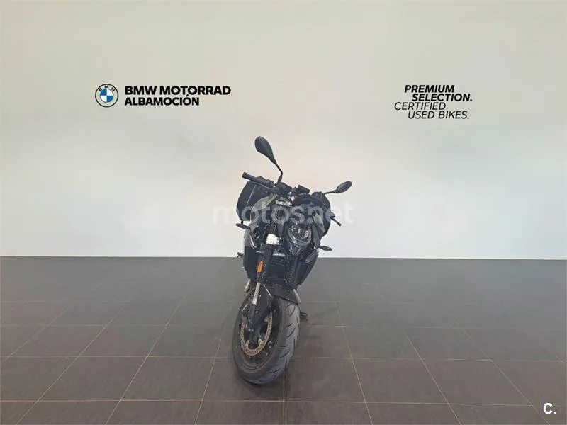 BMW F 900 R – Vista 3