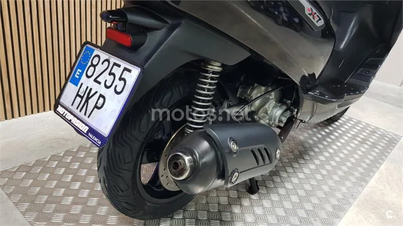 Piaggio X7 Evo 300 – Vista 12