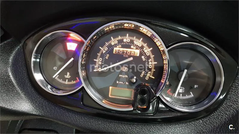 Piaggio X7 Evo 300 – Vista 14