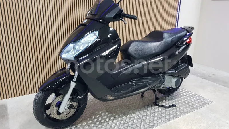 Piaggio X7 Evo 300 – Vista 16