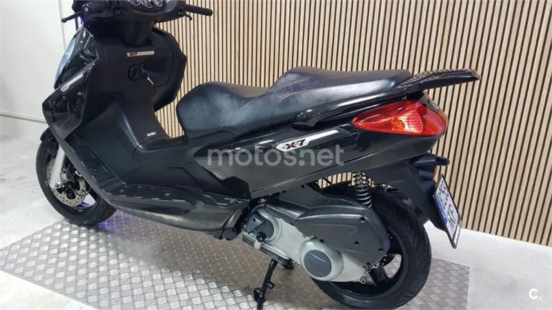 Piaggio X7 Evo 300 – Vista 17