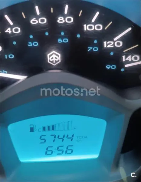 Piaggio LIBERTY – Vista 3