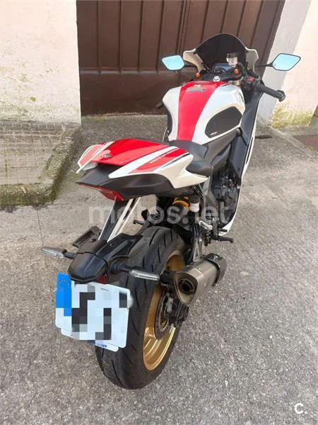 Yamaha R7 – Vista 3