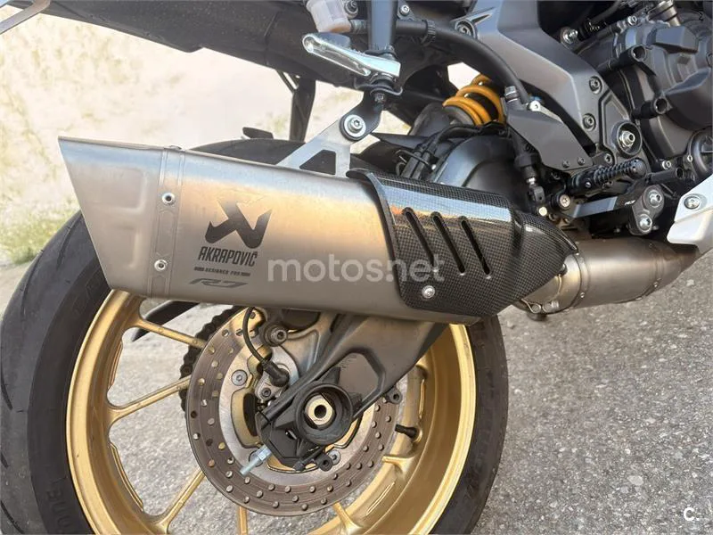 Yamaha R7 – Vista 5