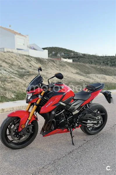 Suzuki GSX-S 750 – Vista 4