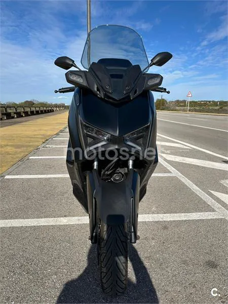 Yamaha XMAX 125 – Vista 12