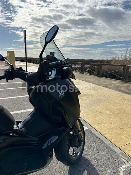 Yamaha XMAX 125 – Vista 7
