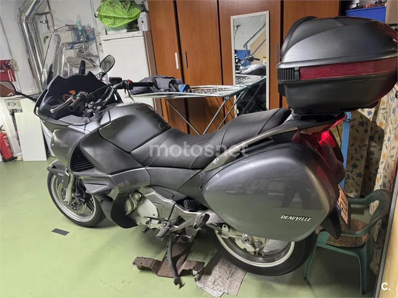 Honda NT 700 Deauville – Vista 9