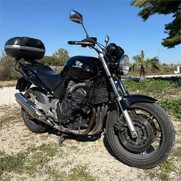 Honda CBF 600N 3100 € 2007 Alicante - 1