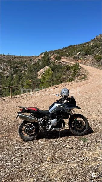 BMW F 850 – Vista 3