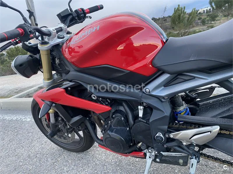 Triumph Street Triple – Vista 2