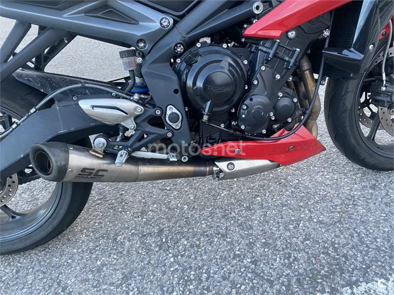 Triumph Street Triple – Vista 6