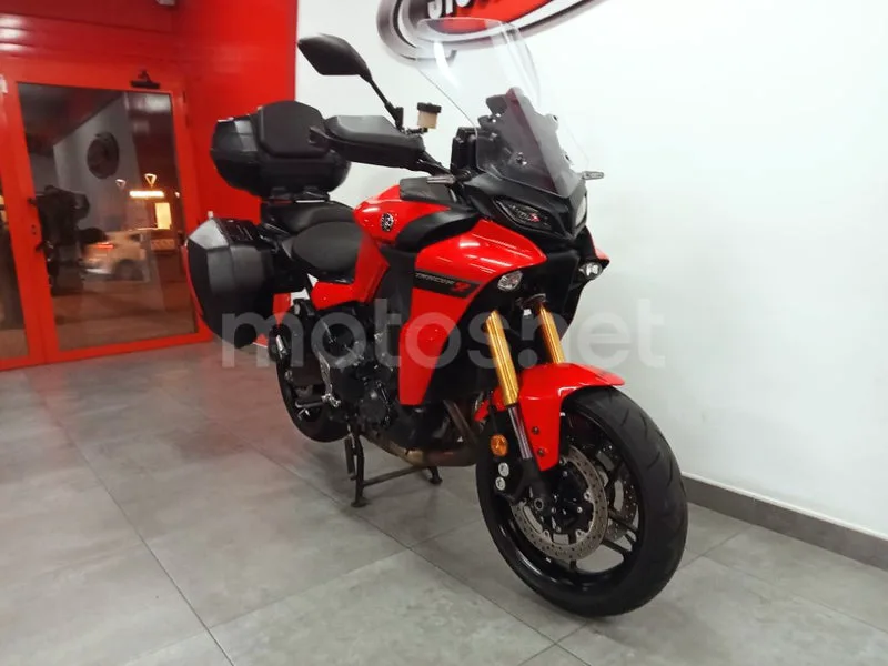 Yamaha Tracer 9 – Vista 9