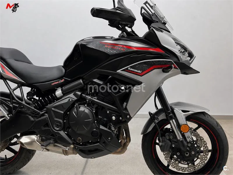 Kawasaki Versys – Vista 4
