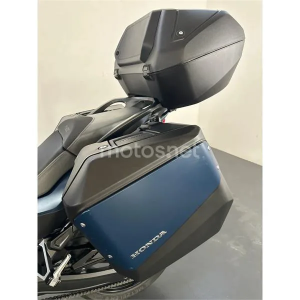 Honda NT1100 – Vista 5