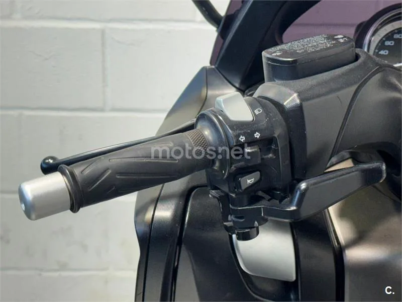 Yamaha TMAX 500 – Vista 5