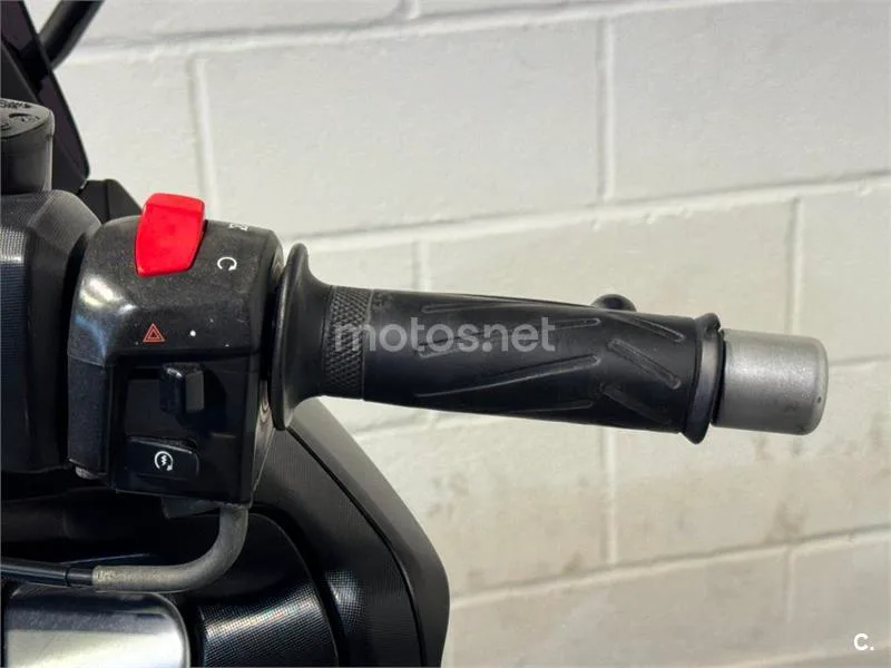 Yamaha TMAX 500 – Vista 7