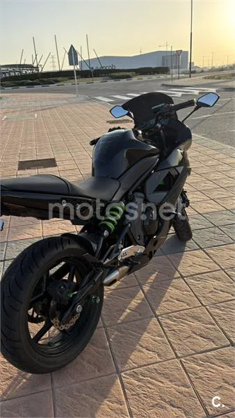 Kawasaki ER-6F – Vista 6