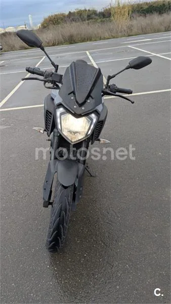Yamaha MT-125 – Vista 3