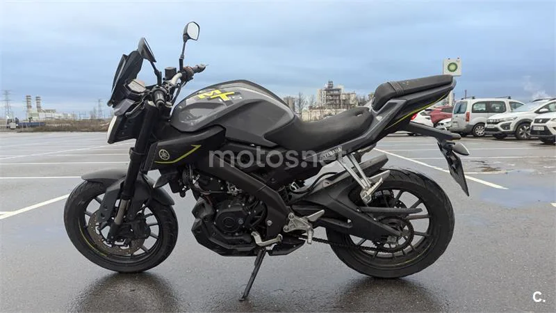Yamaha MT-125 – Vista 4